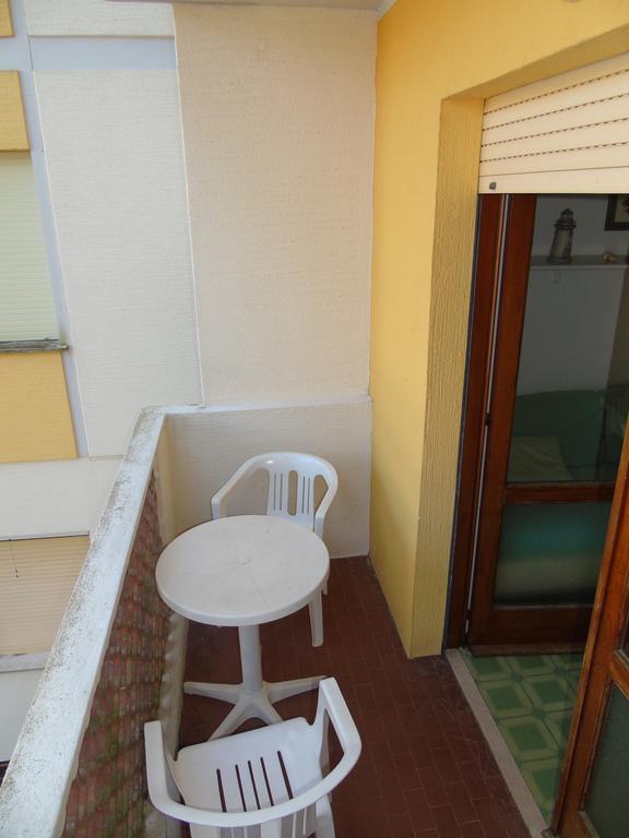 Condominio Ginestra ลินญาโน ซับเบียโดโร ห้อง รูปภาพ