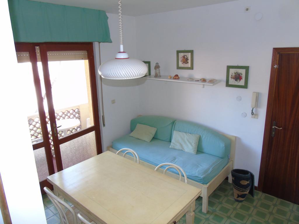 Condominio Ginestra ลินญาโน ซับเบียโดโร ห้อง รูปภาพ